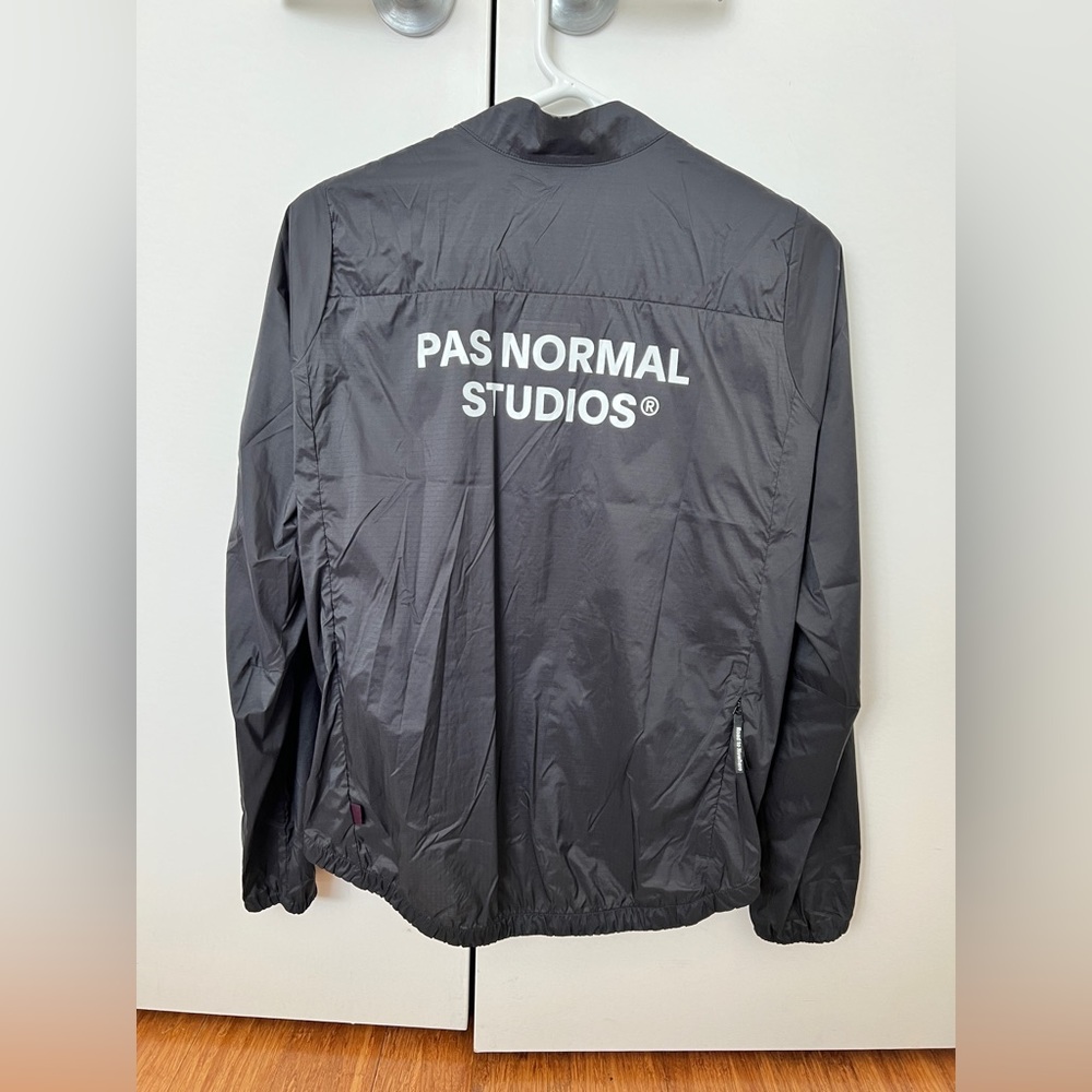Pas Normal Studios Women's Essential Insulated Jacket Black Large